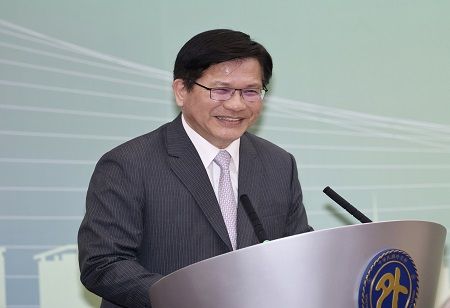 Taiwan Eyes Philippines Pact to Strengthen Supply Chains